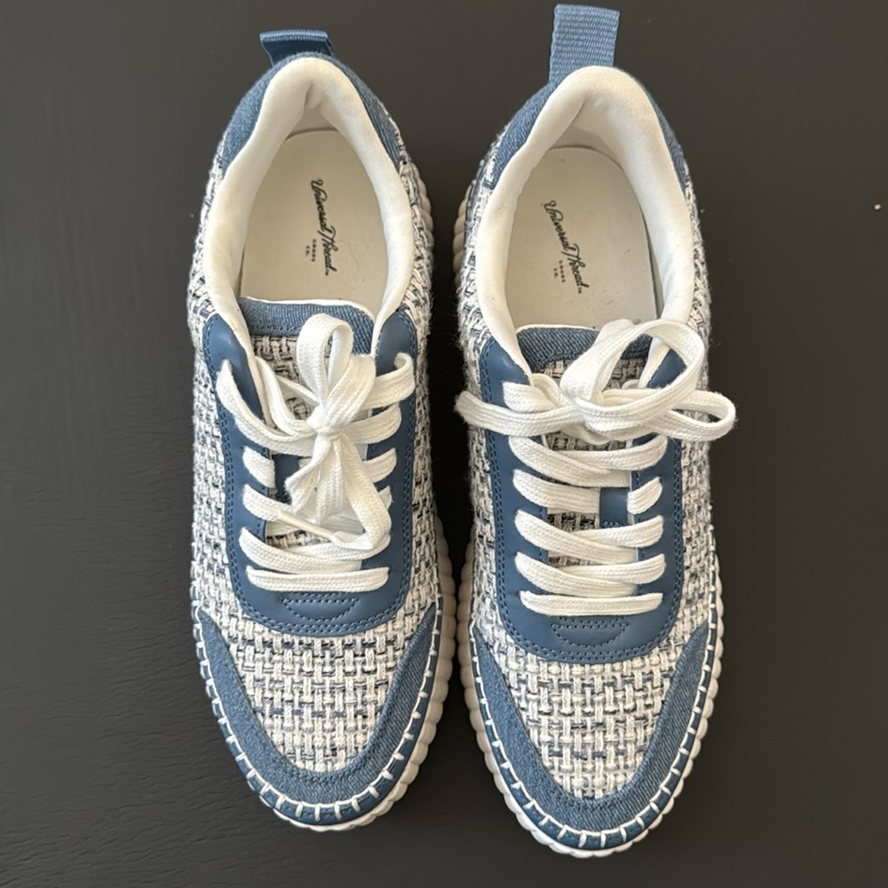 Universal Thread Persephone Sneakers with Memory Foam Insole Blue Denim
